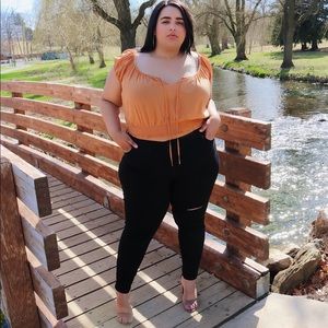 High waisted black jeans